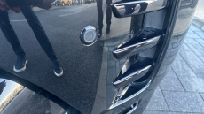 Land Rover Discovery 3.0 D250 R-Dynamic SE 5dr Auto Diesel Station Wagon